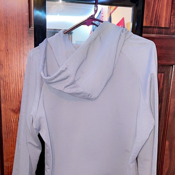 Grey gymshark hoodie - Picture 2 of 6